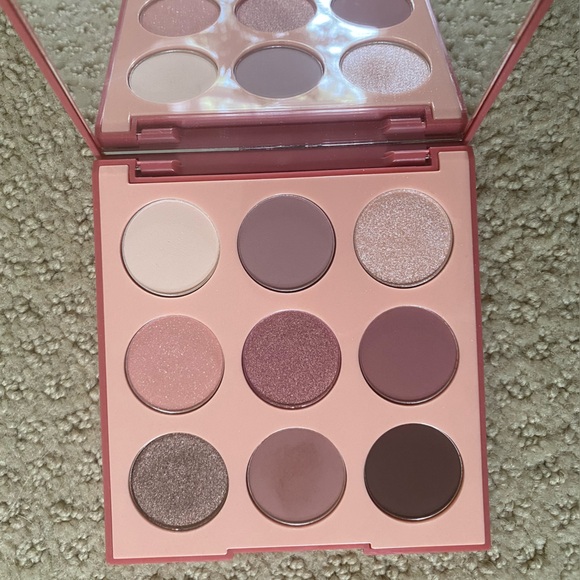 Morphe Vintage Rose Eyeshadow Pallet - Picture 6 of 14